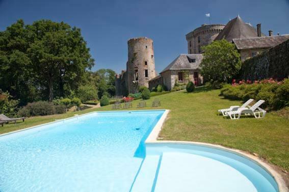 Chateau De La Flocellière Buitenkant foto